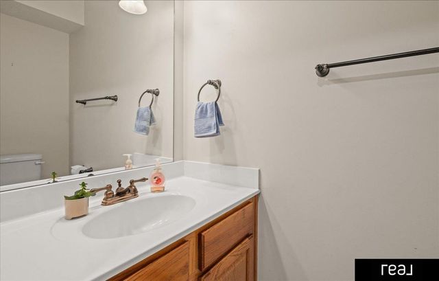 2923 Blackhawk Drive, Bellevue, NE 68123