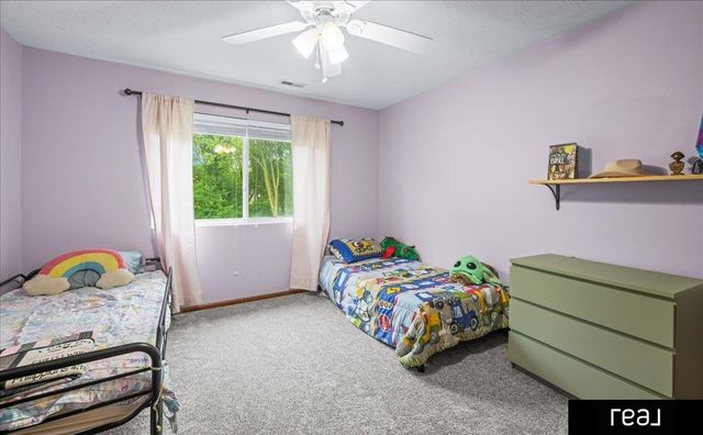 2923 Blackhawk Drive, Bellevue, NE 68123