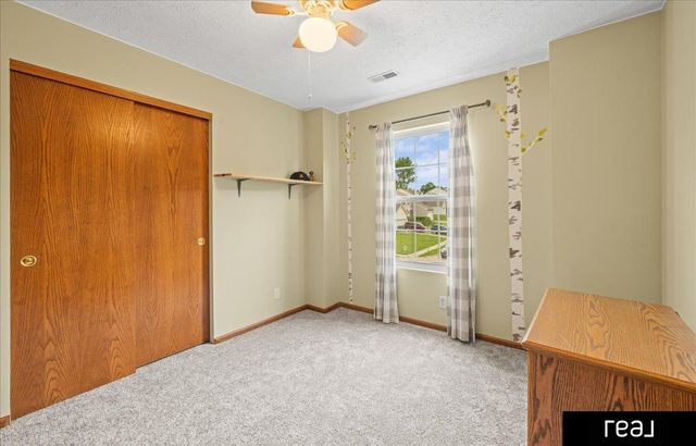 2923 Blackhawk Drive, Bellevue, NE 68123