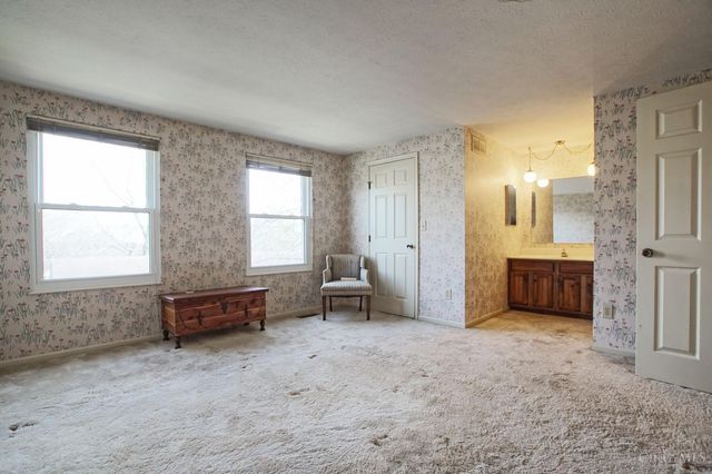 1049 Stratford Court, Loveland, OH 45140