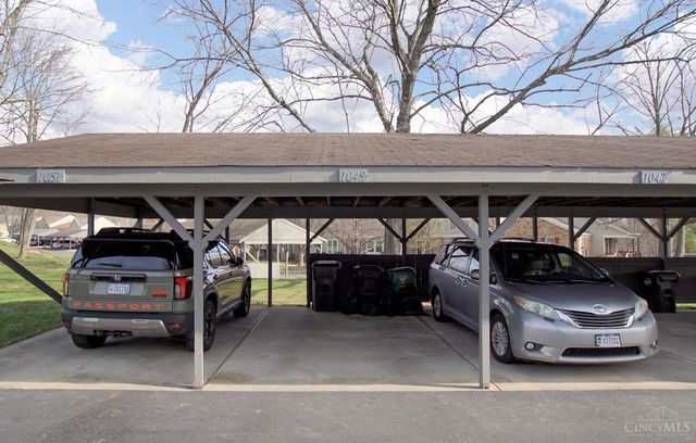 1049 Stratford Court, Loveland, OH 45140