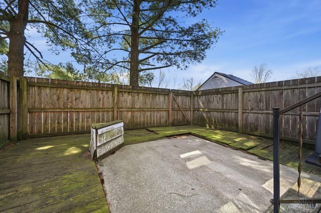 1049 Stratford Court, Loveland, OH 45140