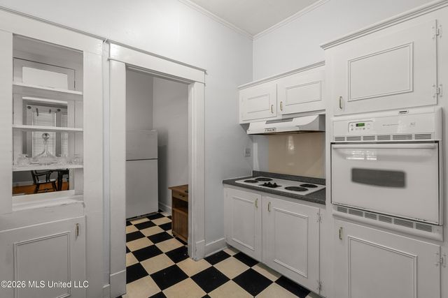 410 4th Avenue, Hattiesburg, MS 39401