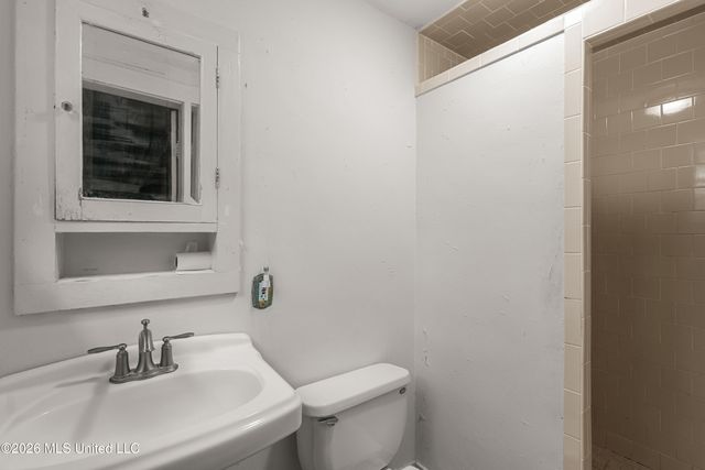 410 4th Avenue, Hattiesburg, MS 39401