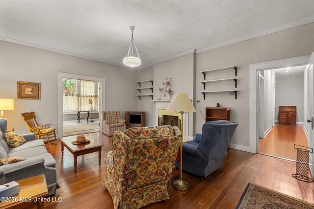 410 4th Avenue, Hattiesburg, MS 39401