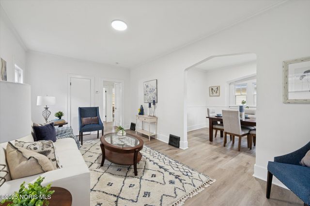 1044 Hawk Street, Toledo, OH 43612