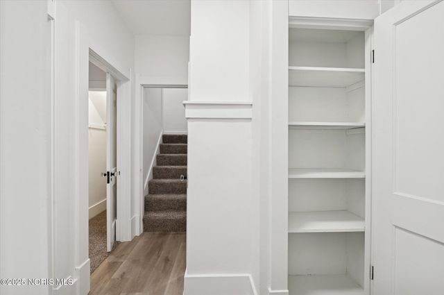 1044 Hawk Street, Toledo, OH 43612