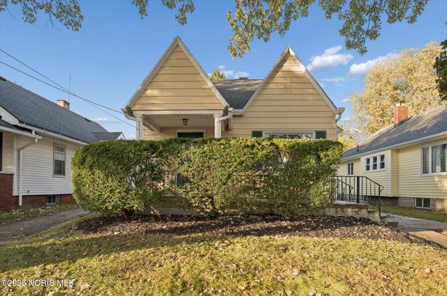 1044 Hawk Street, Toledo, OH 43612