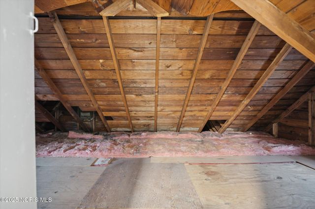 1044 Hawk Street, Toledo, OH 43612