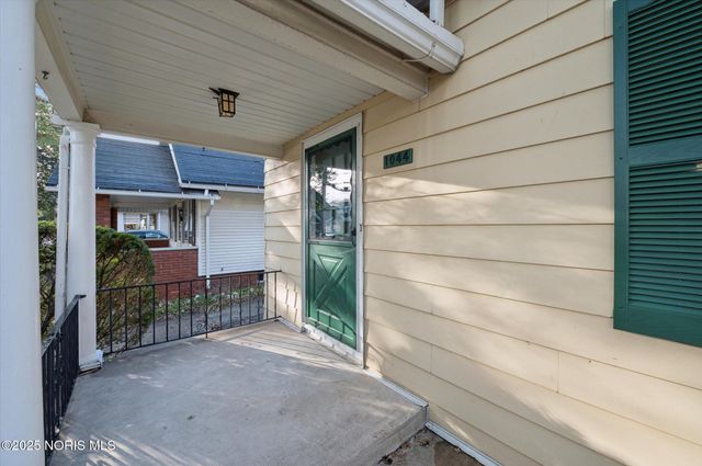 1044 Hawk Street, Toledo, OH 43612