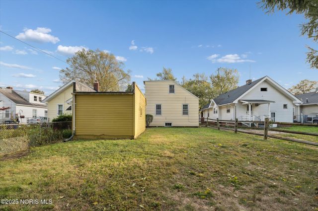 1044 Hawk Street, Toledo, OH 43612