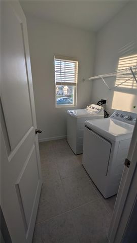 520 HENNEPIN LOOP, Lake Wales, FL 33898