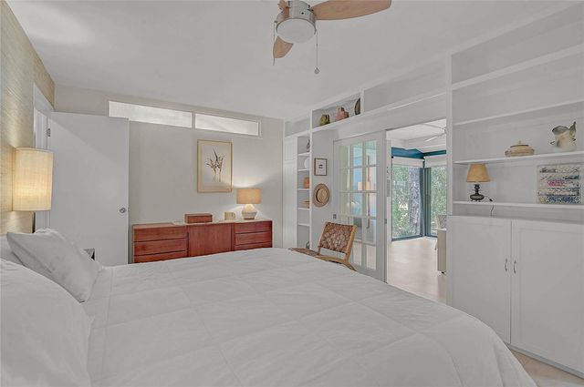 5033 VILLAGE GARDENS DRIVE 24, Sarasota, FL 34234