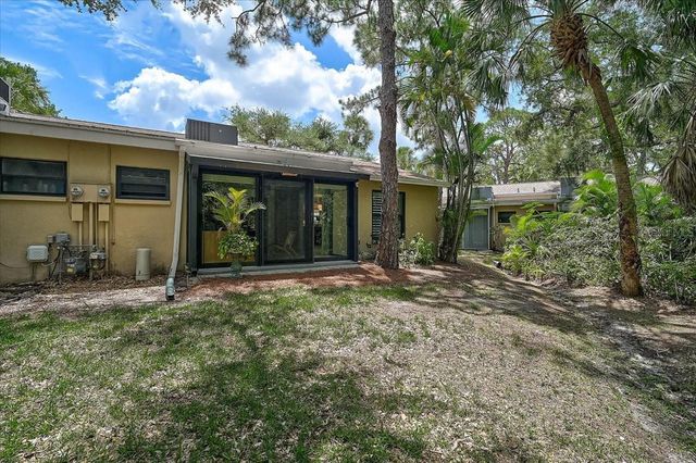 5033 VILLAGE GARDENS DRIVE 24, Sarasota, FL 34234