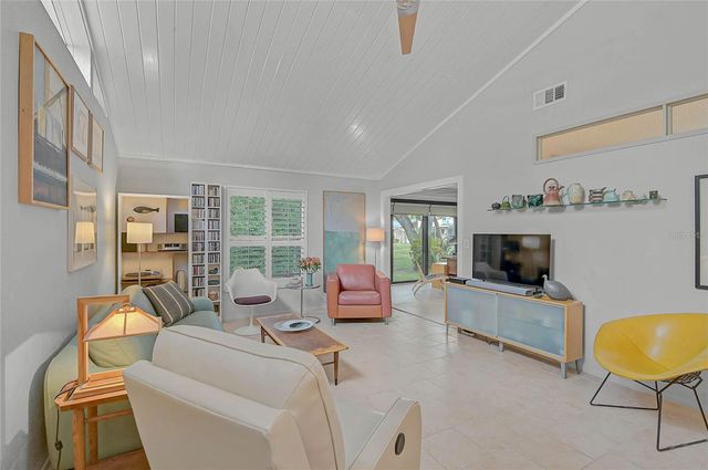 5033 VILLAGE GARDENS DRIVE 24, Sarasota, FL 34234