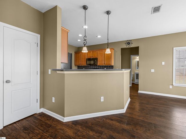 11 Twinings Drive, Simpsonville, SC 29681