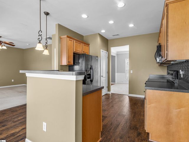 11 Twinings Drive, Simpsonville, SC 29681