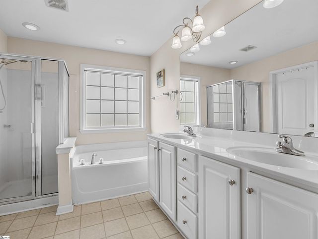 11 Twinings Drive, Simpsonville, SC 29681