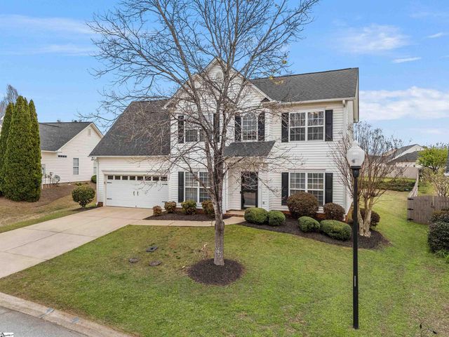 11 Twinings Drive, Simpsonville, SC 29681