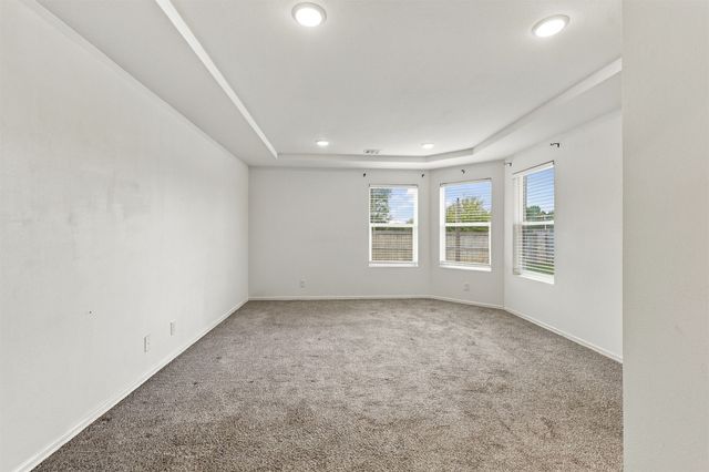 12216 N 130 Avenue, Collinsville, OK 74021