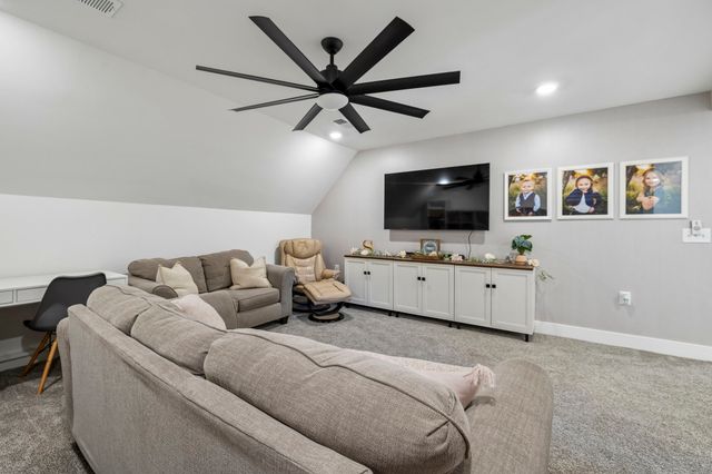 409 Sheas Way, Clarksville, TN 37043