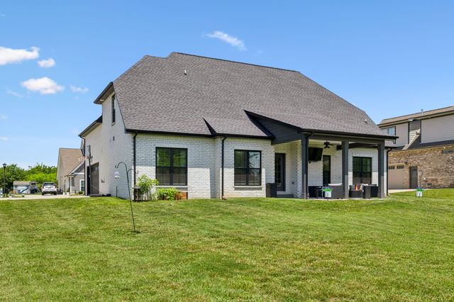 409 Sheas Way, Clarksville, TN 37043