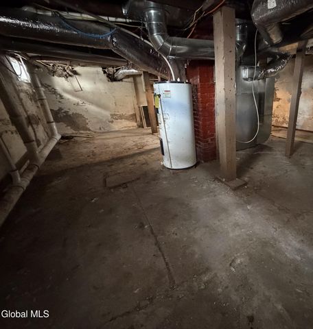 1 3rd Avenue, Hudson Falls, NY 12839