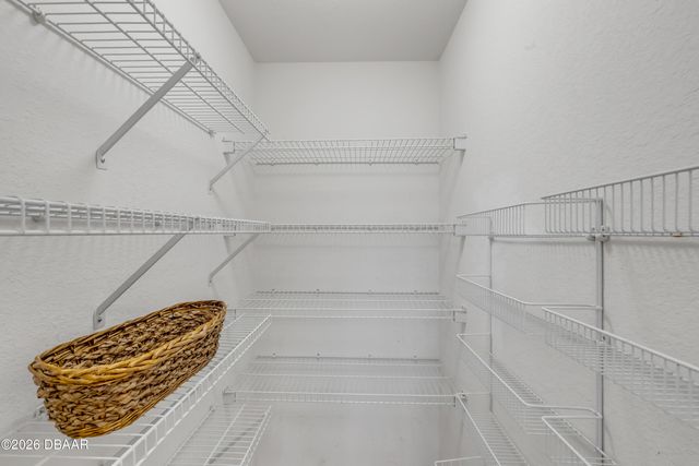 421 Phillips Creek Lane, New Smyrna Beach, FL 32168