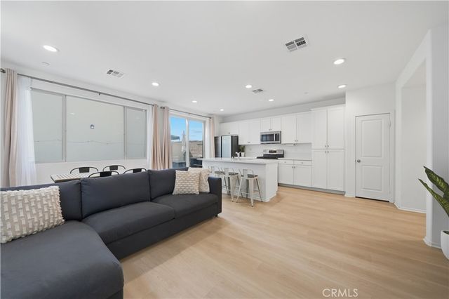 29215 Tourmaline, Winchester, CA 92596