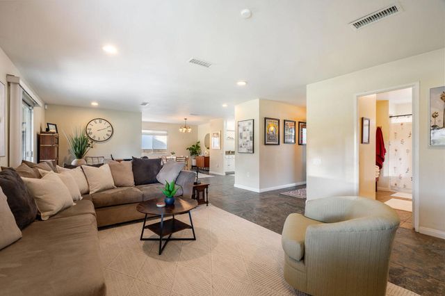 42735 Kansas Street, Palm Desert, CA 92211