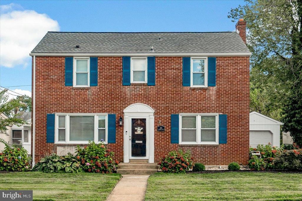 214 PLYMOUTH RD, Wilmimgton, DE 19803