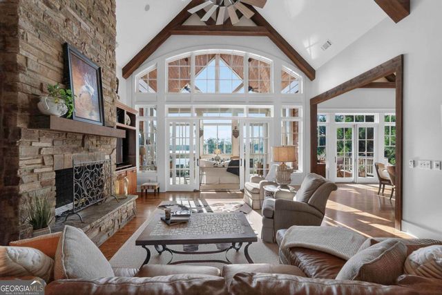 124 Cape View Lane, Eatonton, GA 31024