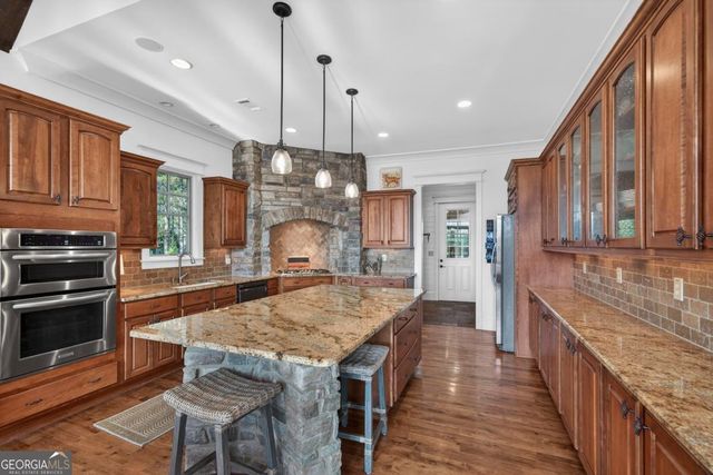 124 Cape View Lane, Eatonton, GA 31024