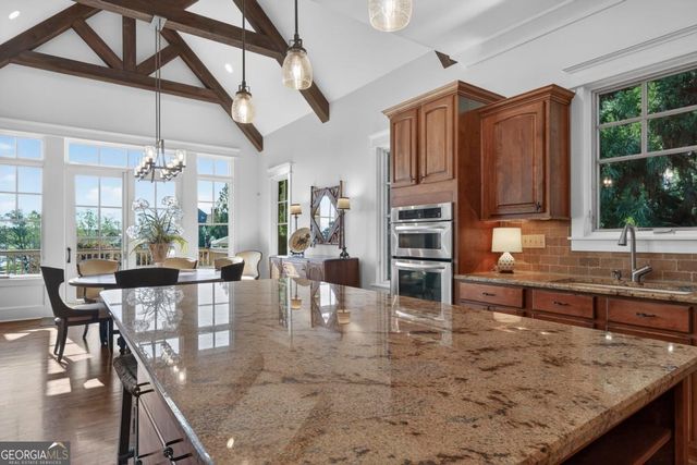 124 Cape View Lane, Eatonton, GA 31024