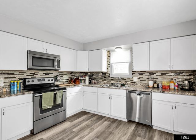 6527 & 6529 Lafayette Avenue, Omaha, NE 68132