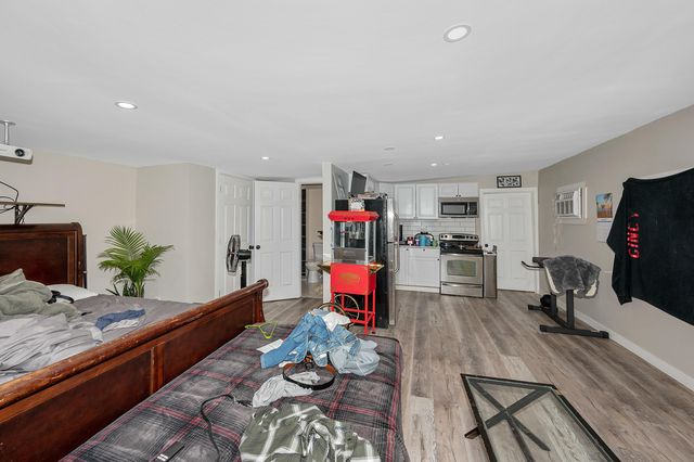 435 River Road, Bromley, KY 41016