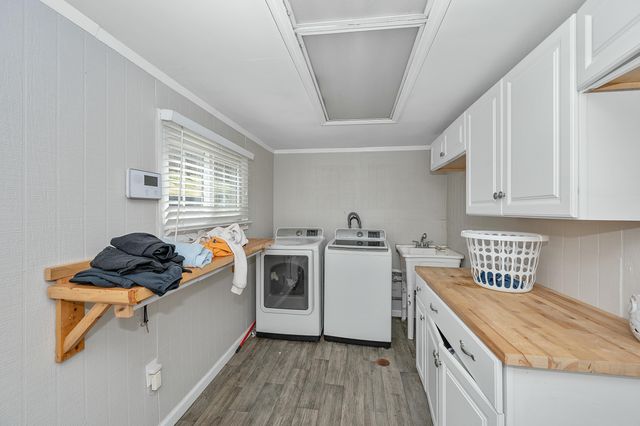 435 River Road, Bromley, KY 41016