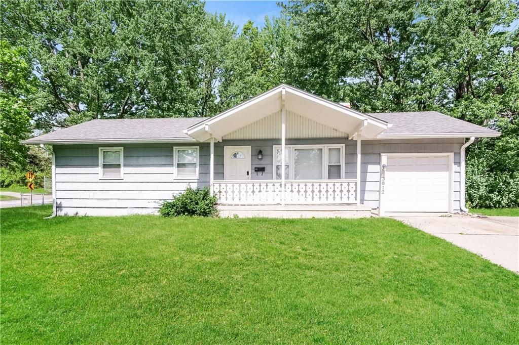 3812 S James Avenue, Independence, MO 64055