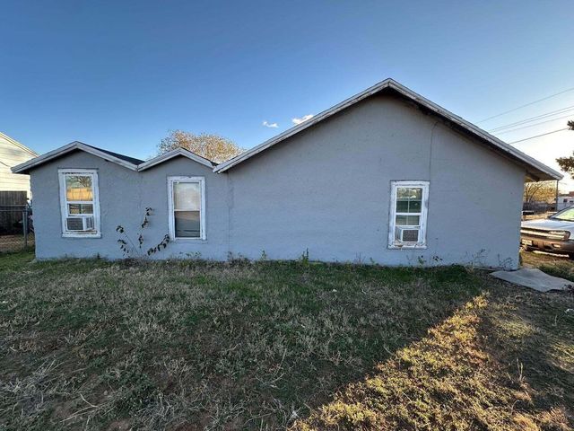 404 N Boston Avenue, Lubbock, TX 79415