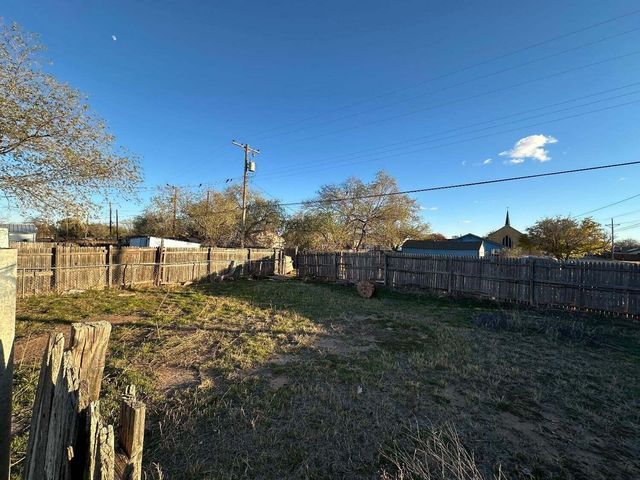 404 N Boston Avenue, Lubbock, TX 79415
