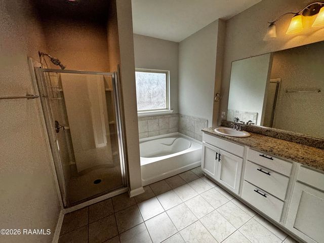 202 Rue Cordorcet, Youngsville, LA 70592