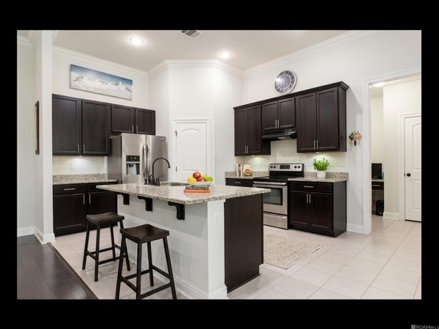 1322 Pine Bluff Ave, Zachary, LA 70791