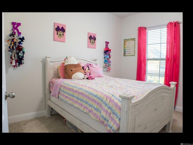 1322 Pine Bluff Ave, Zachary, LA 70791