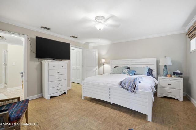 6825 Shore Drive, Ocean Springs, MS 39564
