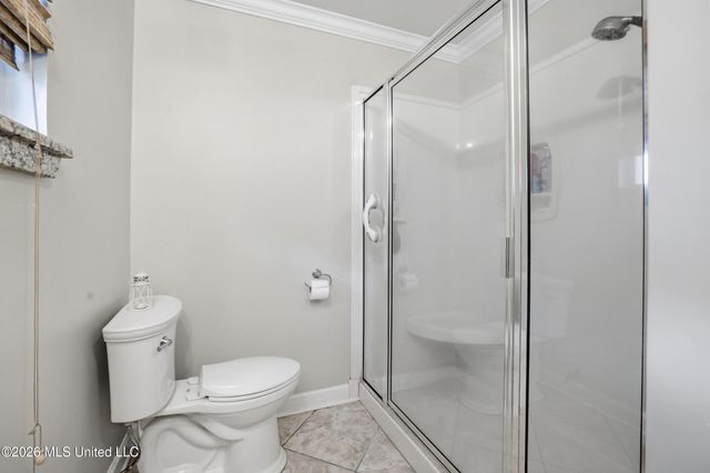 6825 Shore Drive, Ocean Springs, MS 39564