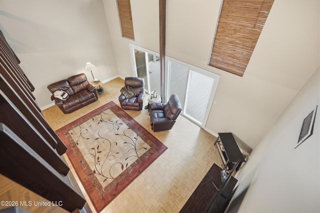 6825 Shore Drive, Ocean Springs, MS 39564