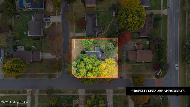 2824 Langdon Dr, Louisville, KY 40241