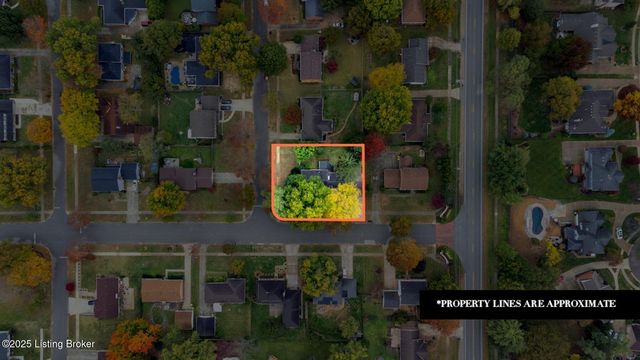 2824 Langdon Dr, Louisville, KY 40241