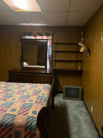 1752 Hayes Street, Gary, IN 46404