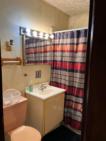1752 Hayes Street, Gary, IN 46404